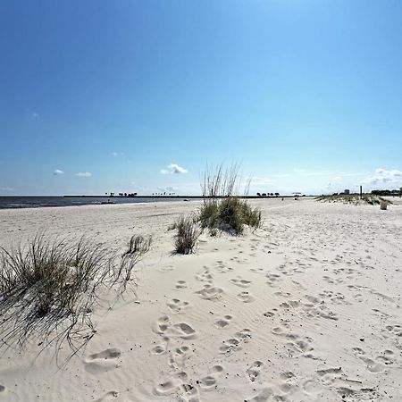 Beachside Biloxi Club Condo Balcony With Ocean View Exterior photo